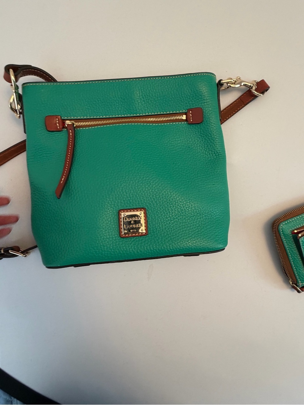 Dooney & Bourke Green Pebbled Leather Crossbody with Matching Wallet - Picture 3 of 16